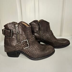 Donald J Pliner Gray Python Dalis Western Side Zip Ankle Boots Size 5.5